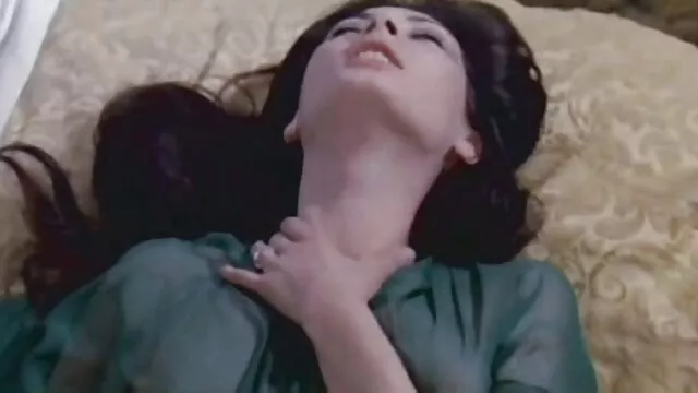 کف عمومی ماشین های کانال تلگرام سکسی خفن عمیق را می وزد